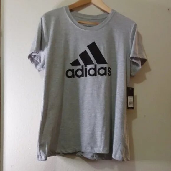 Four Adidas Tees - Picture 4 of 5